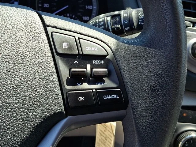 Used 2017 Gray Hyundai SE image 22