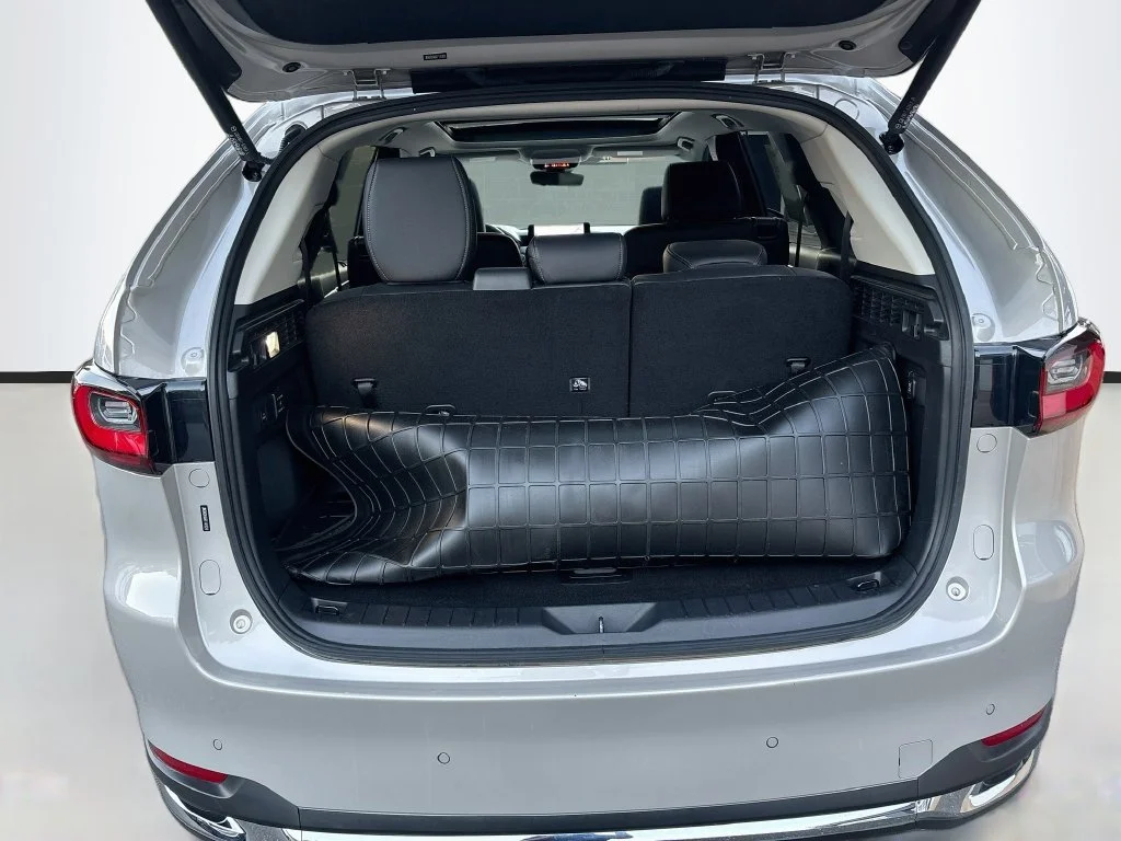Certified Used 2024 Platinum Mazda Premium image 28