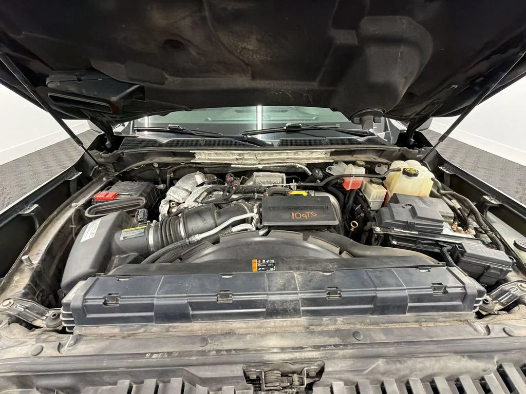 Used 2020 Onyx Black GMC SLT image 33