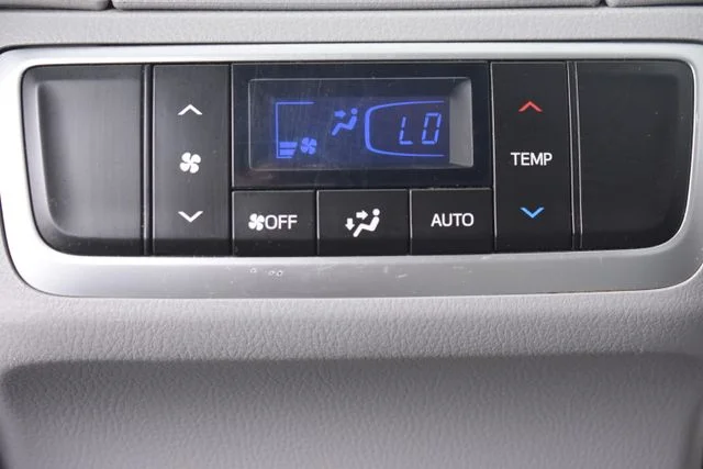 Used 2015 White Toyota Limited image 17