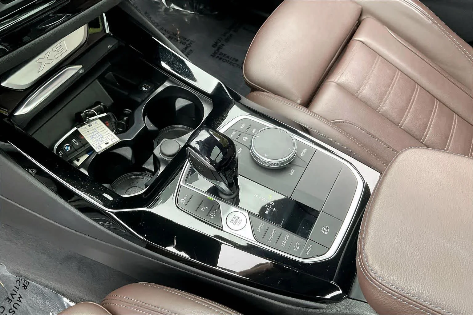Used 2022 Mineral White Metallic BMW xDrive30i image 31