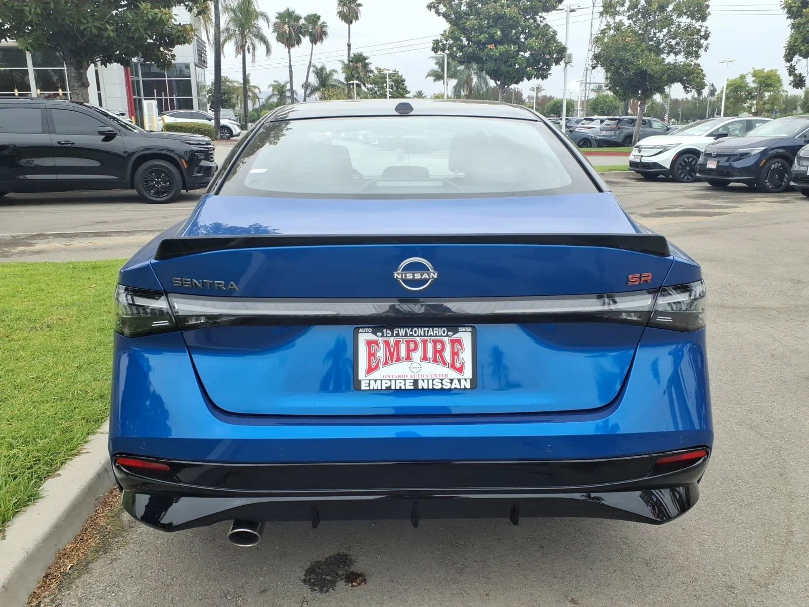 New 2026 Bluestone Pearl / Super Black Two-tone Nissan SR image 13