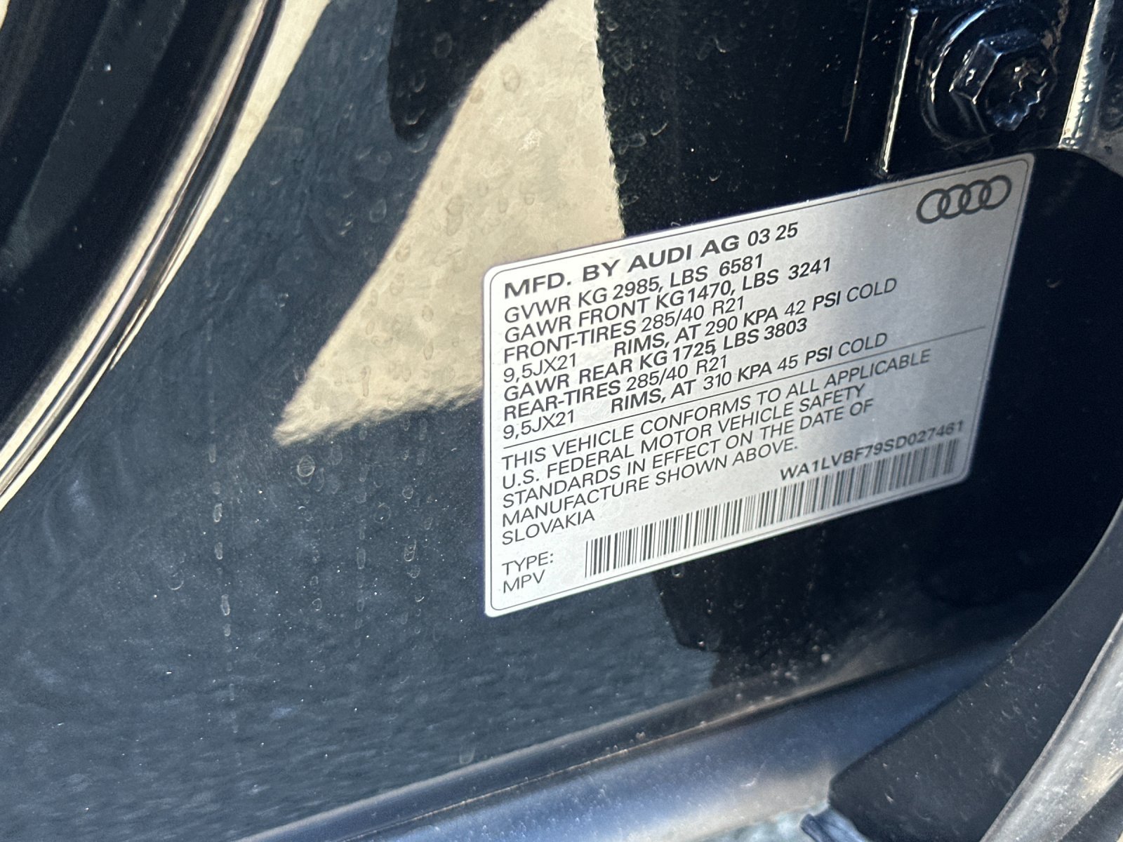 Used 2025 Mythos Black Metallic Audi Premium Plus image 27