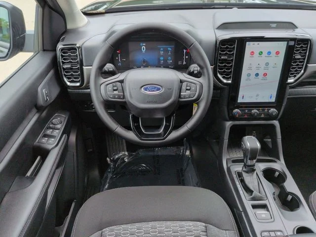 New 2026 Shadow Black Ford XLT image 16