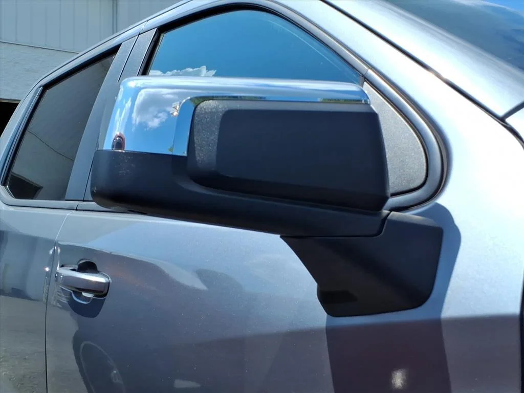 Used 2019 Satin Steel Metallic Chevrolet LT image 9