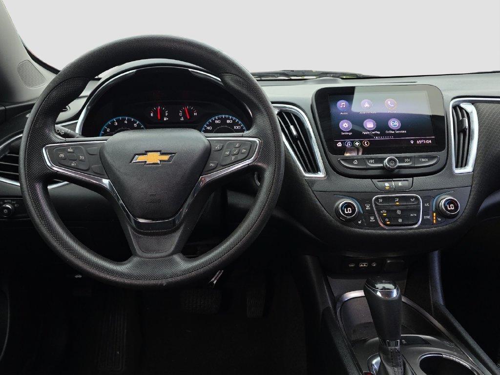 Used 2020 SUMMIT WHITE Chevrolet LT image 13