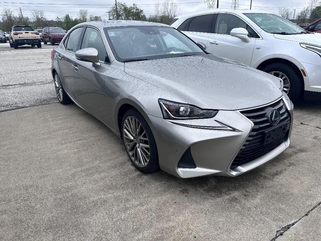 2018 Lexus IS 300
