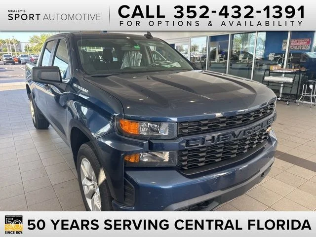 2021 Chevrolet Silverado 1500 Custom Crew Cab Short Box's photo