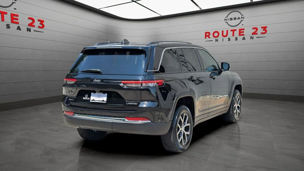 Used 2023 Black Jeep Limited image 8