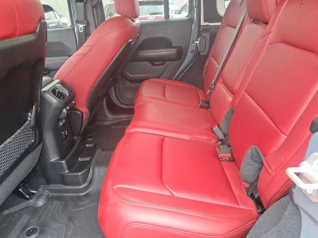 Used 2024 Gray Jeep Rubicon 392 image 15