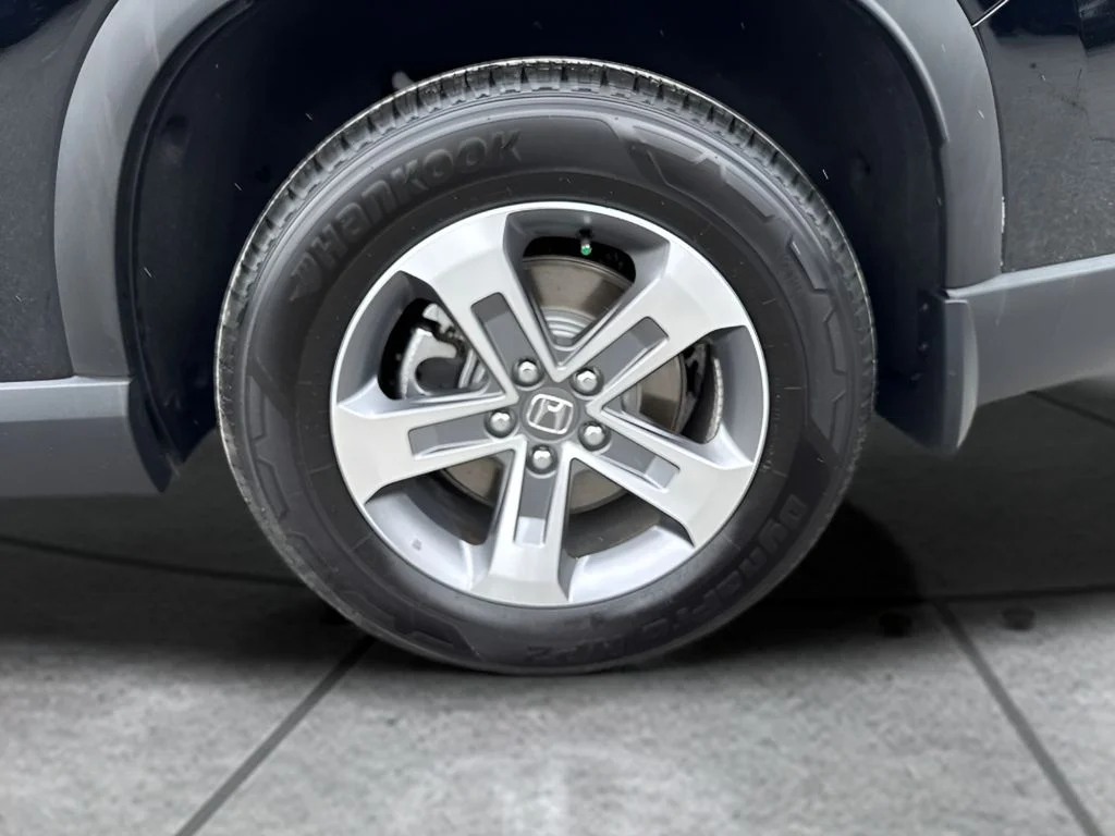 Used 2026 Black Honda EX-L image 21