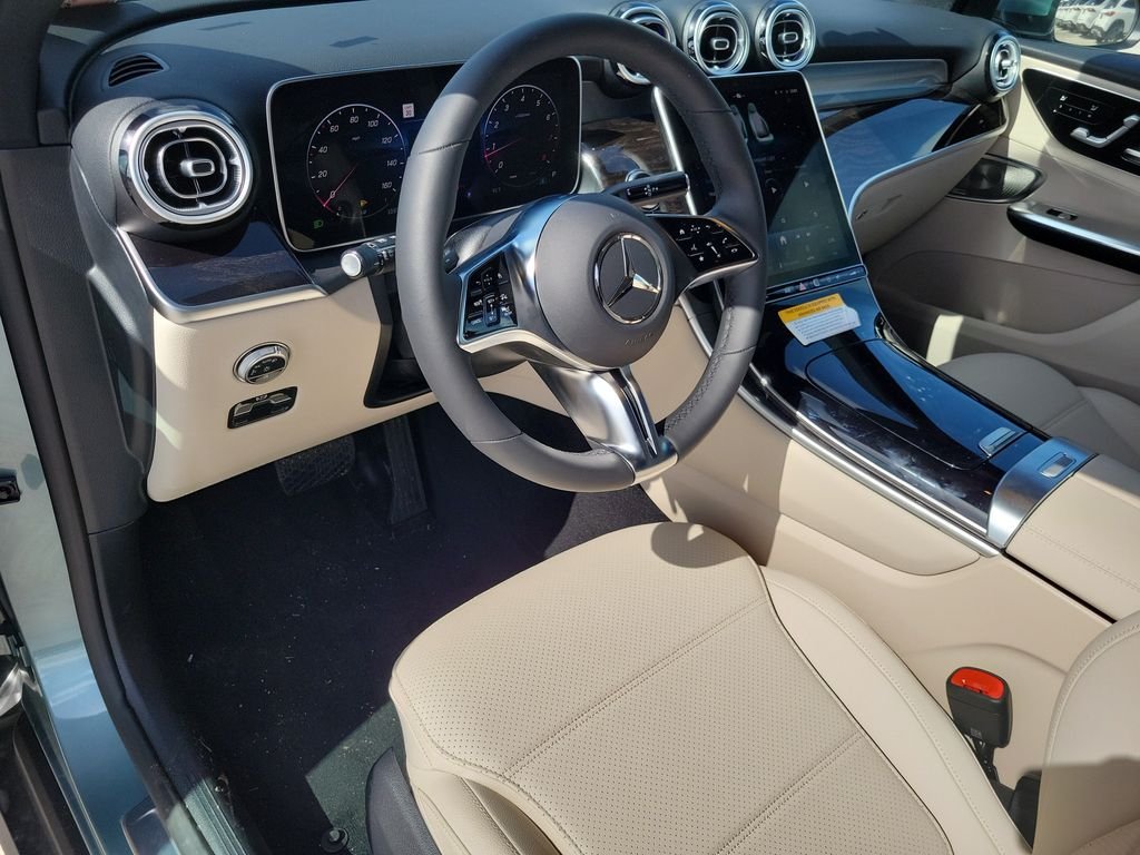 New 2026 Silver Mercedes-Benz GLC 300 image 20