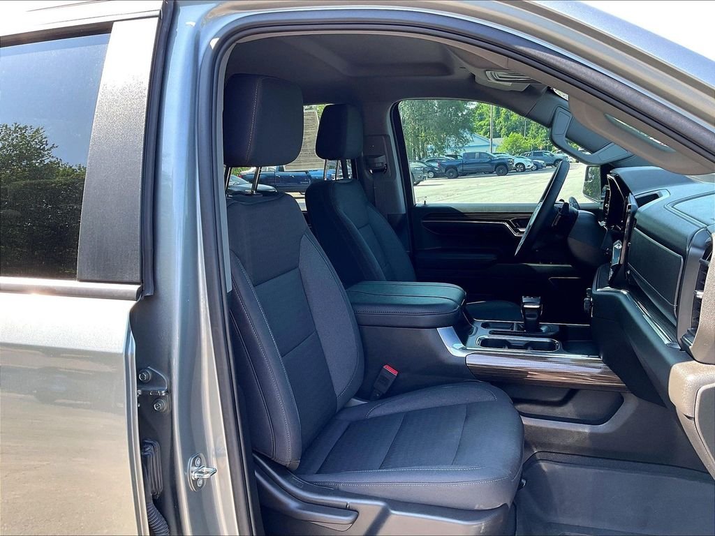 Used 2023 Gray Chevrolet RST image 11