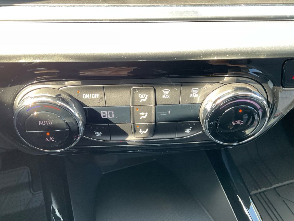 2026 Chevrolet Trax LT - Photo 21