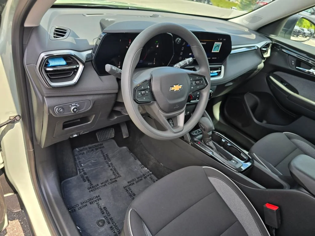 2026 Chevrolet Trailblazer LS - Photo 25