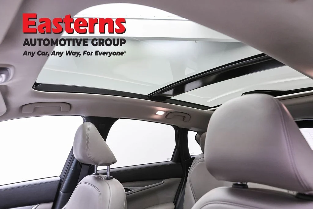 Used 2023 Gray INFINITI LUXE image 36