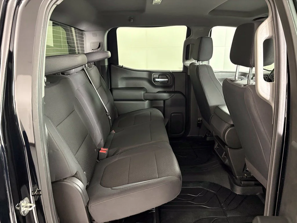 Used 2020 Black Chevrolet Custom image 42
