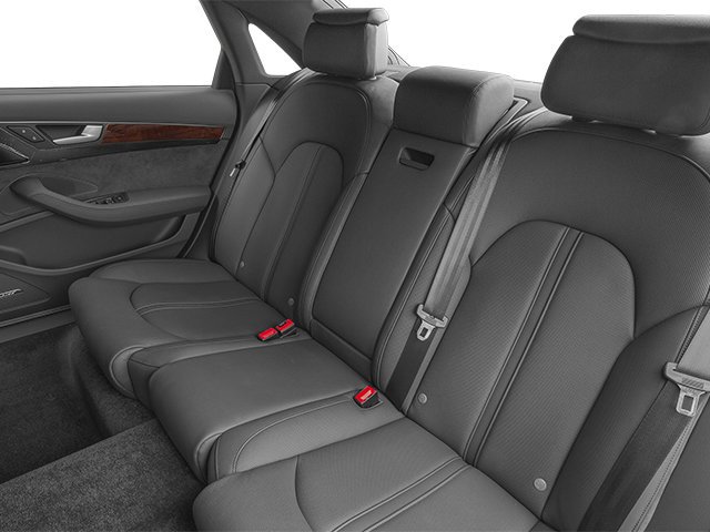 Used 2014  Audi 4.0T image 14