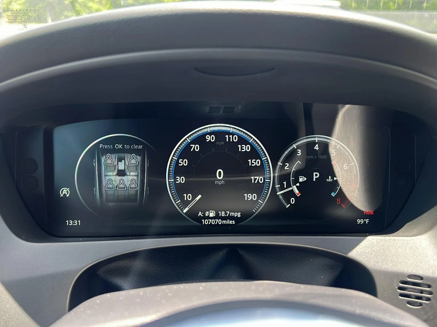 Used 2018 Yulong White Metallic Jaguar 30t Portfolio image 14