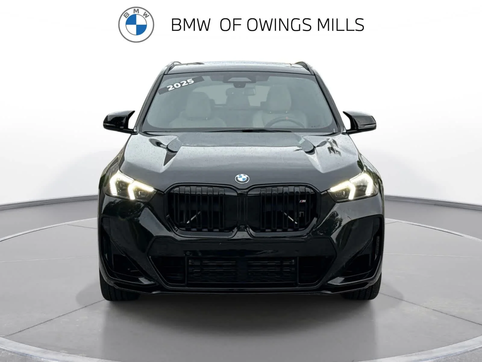 Used 2025 Black Sapphire Metallic BMW M35i image 8