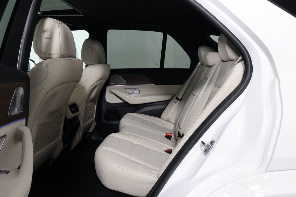New 2026 Polar White Mercedes-Benz GLE 580 image 16