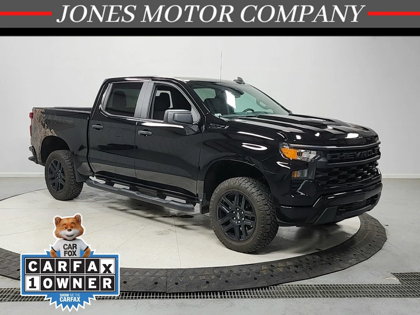 2024 Chevrolet Silverado 1500's photo