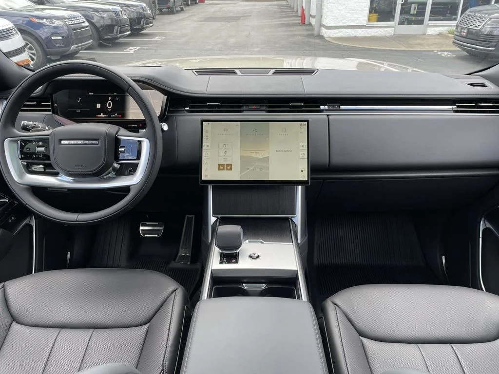 New 2026 Batumi Gold Land Rover SE image 23