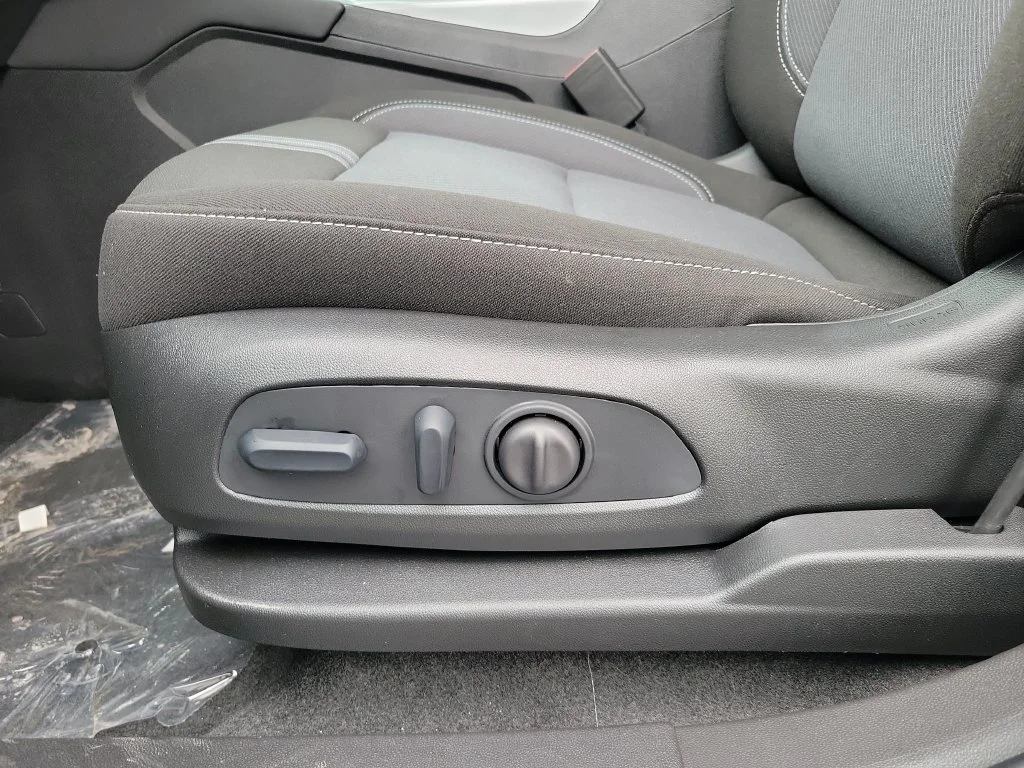 New 2026 Sterling Gray Metallic Chevrolet 2LT image 7