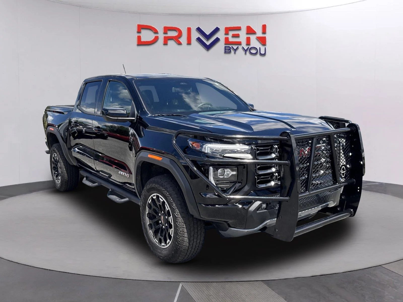 Used 2026 Onyx Black GMC AT4 image 1