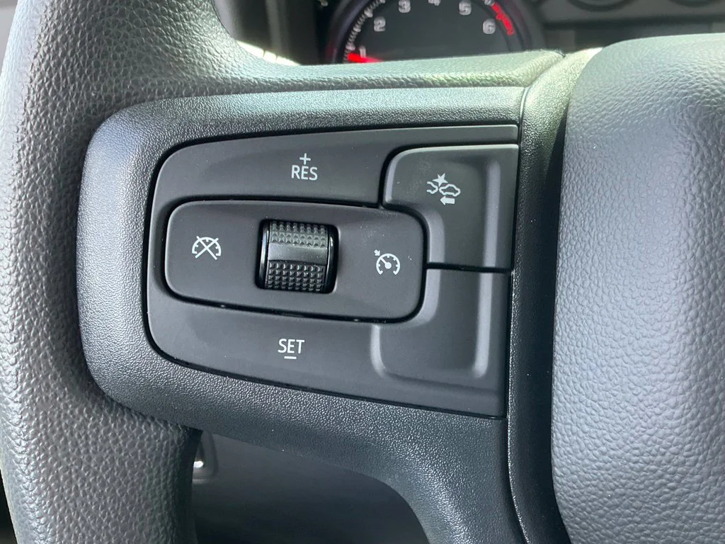 Used 2026 Black Chevrolet Custom image 27