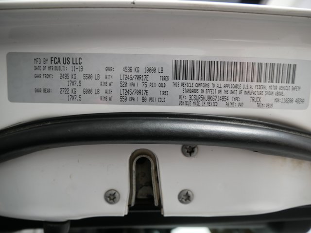Used 2019 Bright White Clearcoat Ram Crew Cab Tradesman w/ Level 2 Equipment Pkg image 31
