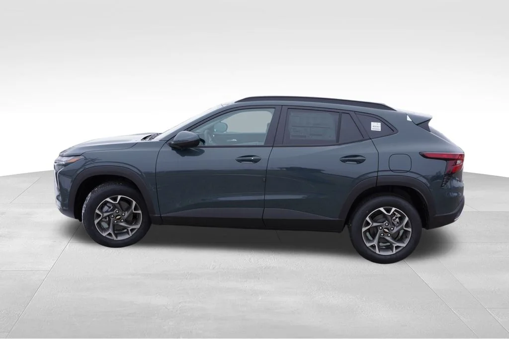 New 2026 Gray Chevrolet LT image 7