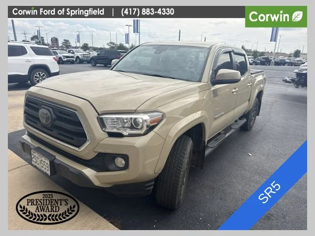 Used 2018 Quicksand Toyota SR5 image 1