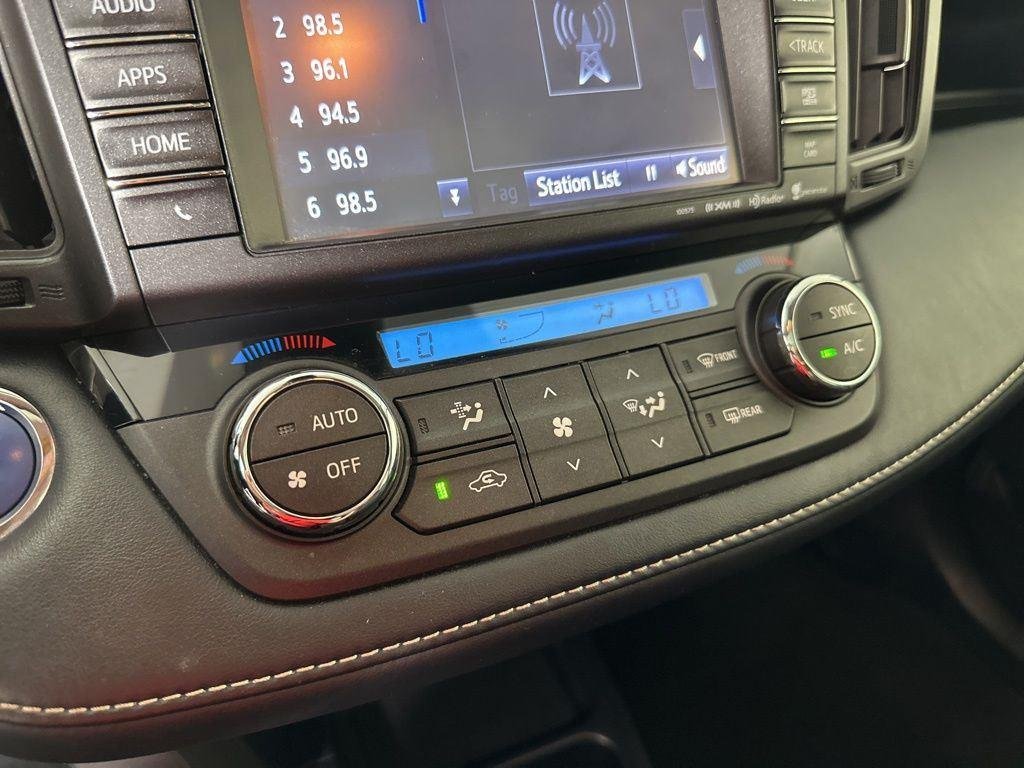 Used 2018 Aqua Toyota XLE image 18