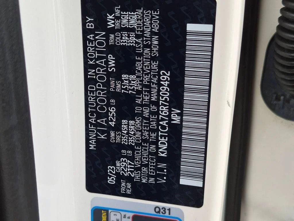 Used 2024 White Kia SX image 29