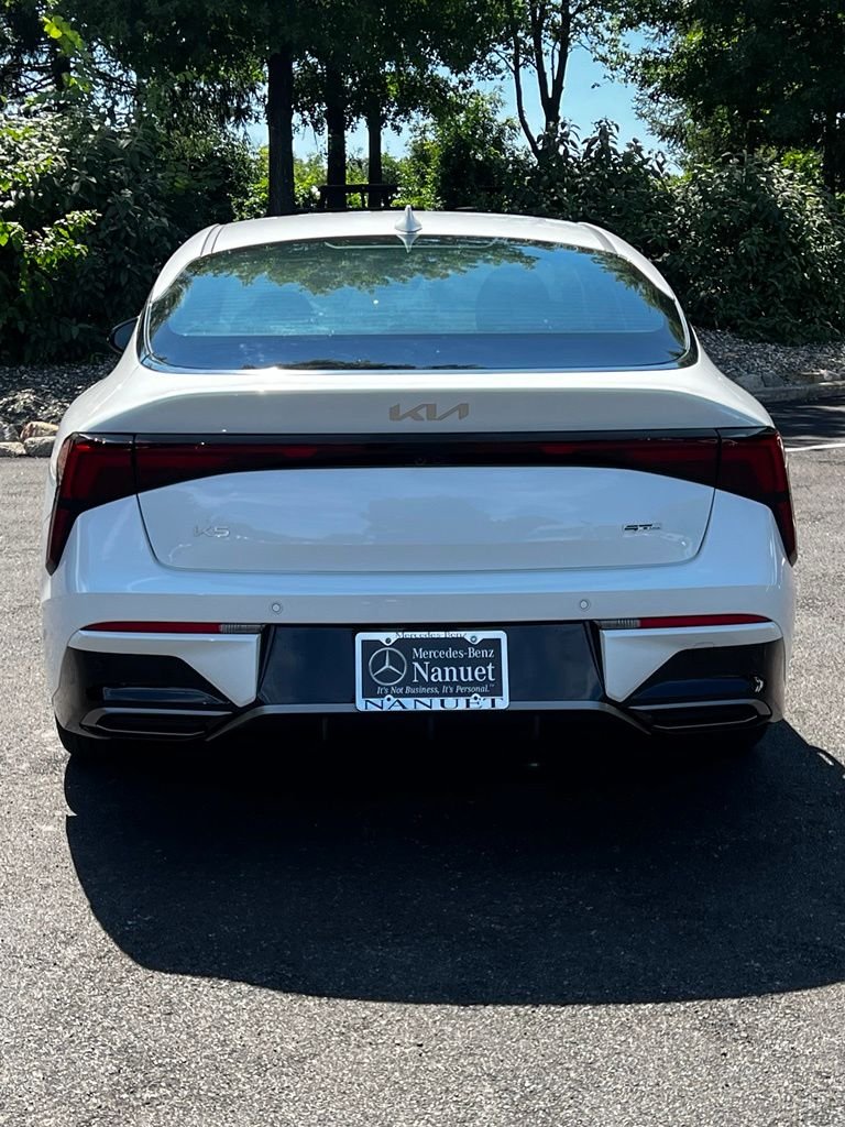 Used 2025 White Kia GT-Line image 6