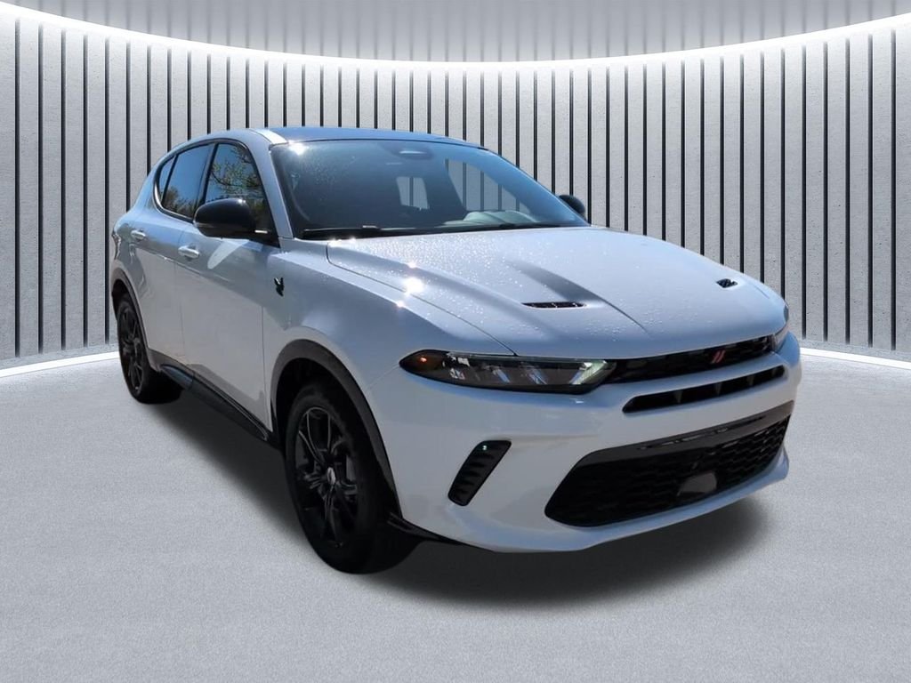 Pre-Owned 2025 Dodge Hornet R/T Plus With Navigation & AWD
