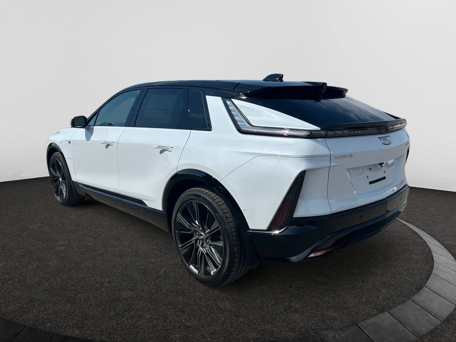 New 2026 Vibrant White Tricoat Cadillac Signature Sport image 3