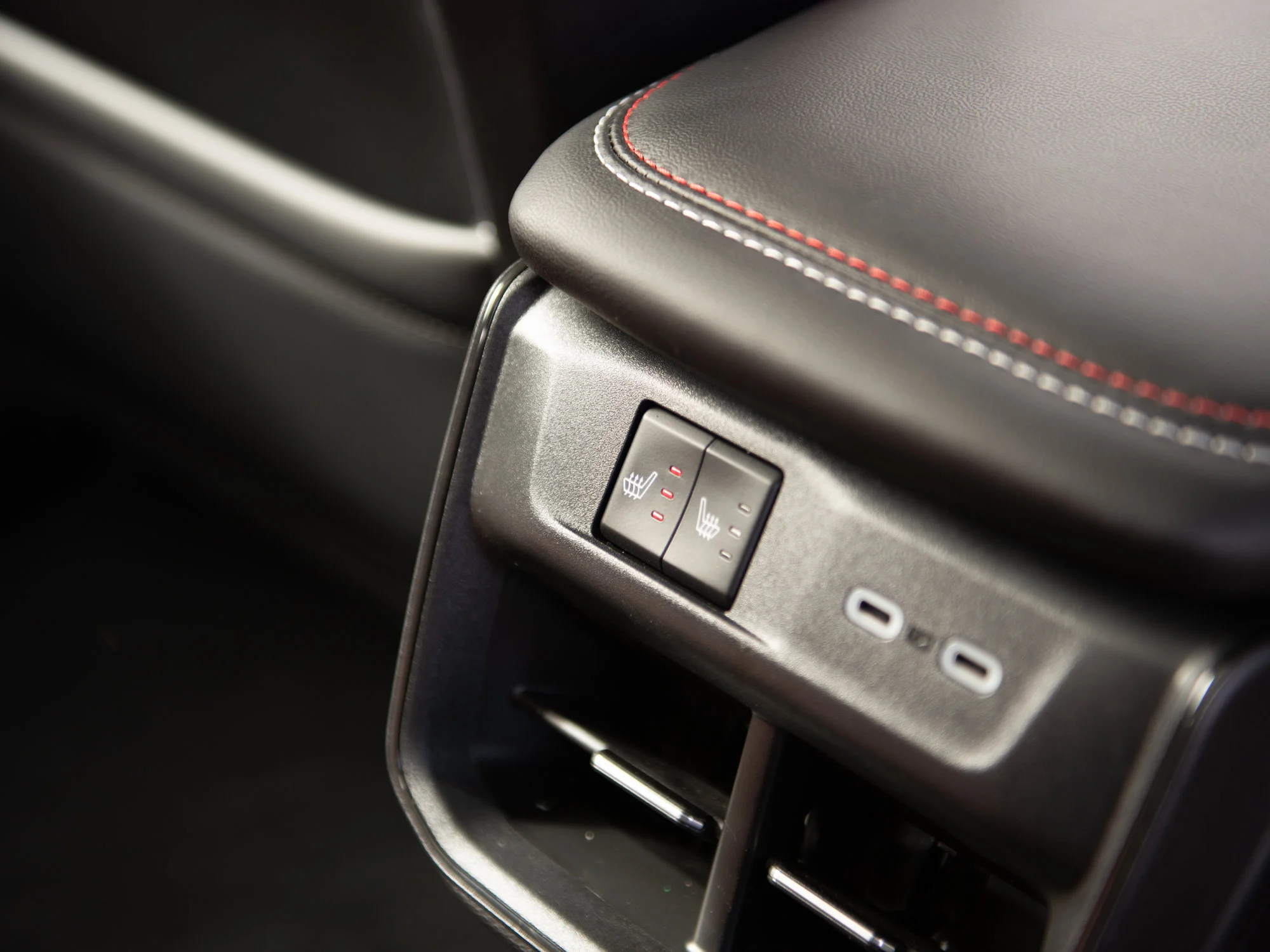 New 2026 Black Dodge R/T Plus* 4-Door AWD image 32