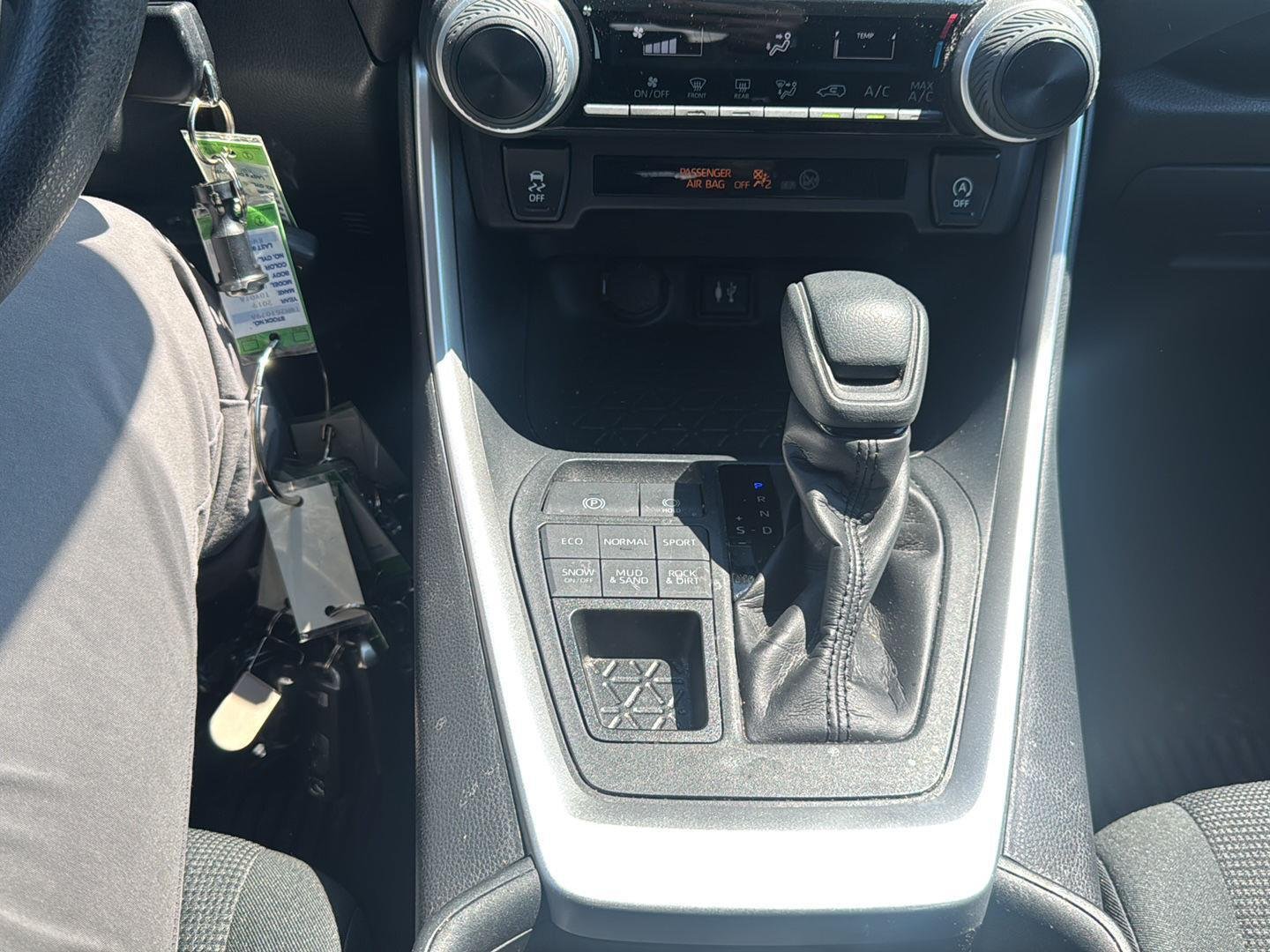 Used 2019 Silver Sky Metallic Toyota LE image 10