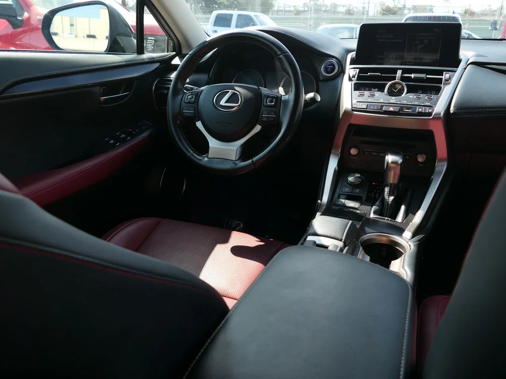 Used 2020 Caviar Lexus 300h image 25