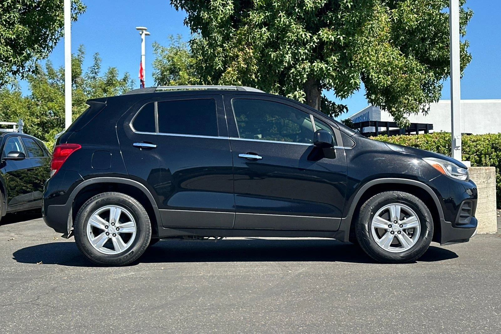 Used 2017 Mosaic Black Metallic Chevrolet LT image 3