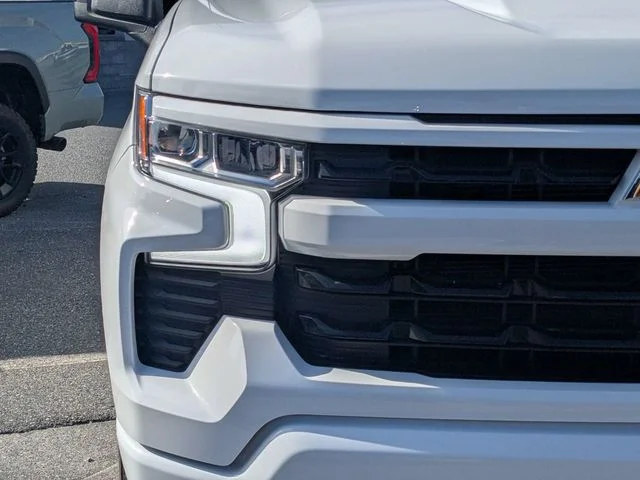 Used 2026 White Chevrolet RST image 8