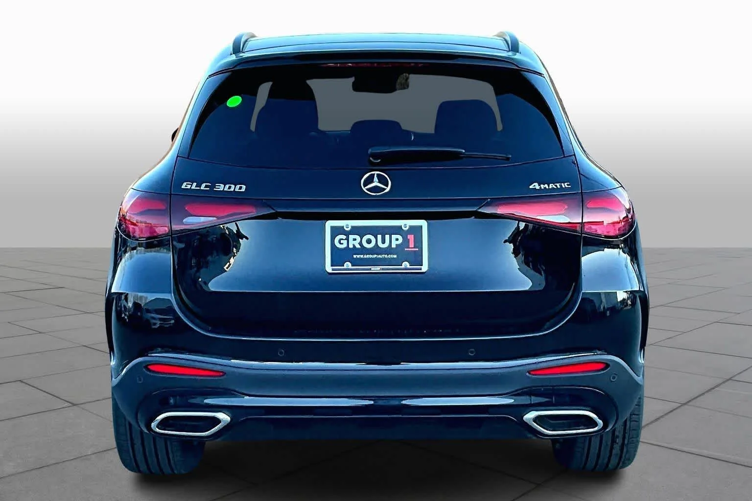 New 2026 Obsidian Black Metallic Mercedes-Benz GLC 300 image 5