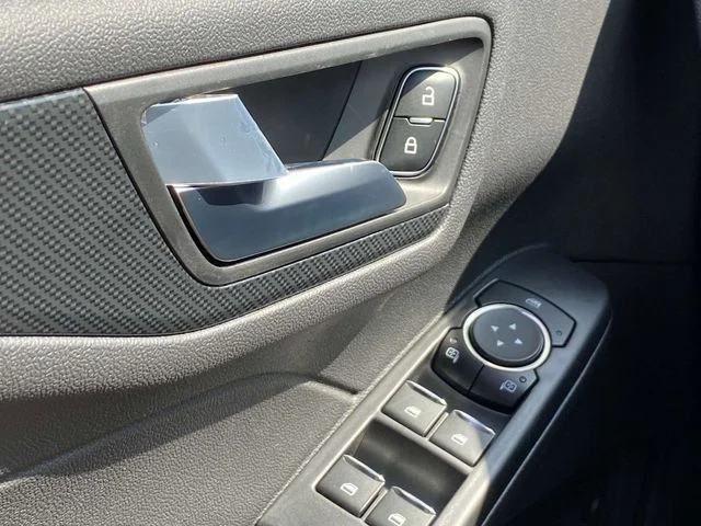 2025 Ford Escape Hybrid ST-Line - Photo 21