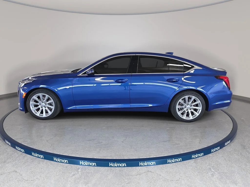 Used 2023 Blue Cadillac Luxury image 9
