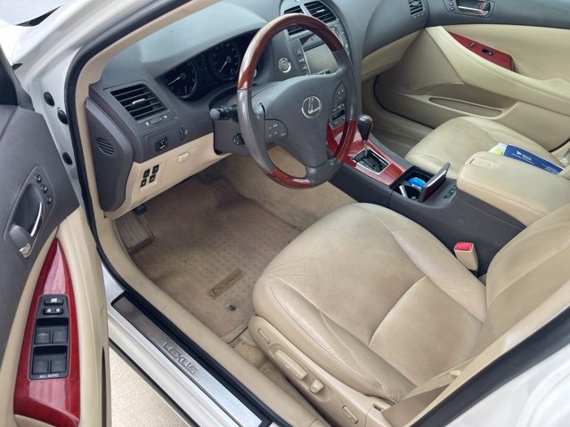 Used 2008 Starfire Pearl Lexus 350 image 7