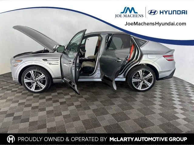 Used 2025 Silver Genesis 3.5T e-SC image 9