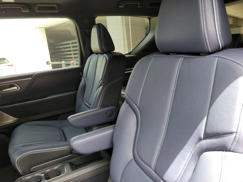 New 2027 2T DYNAMIC META INFINITI Sport 4WD image 10