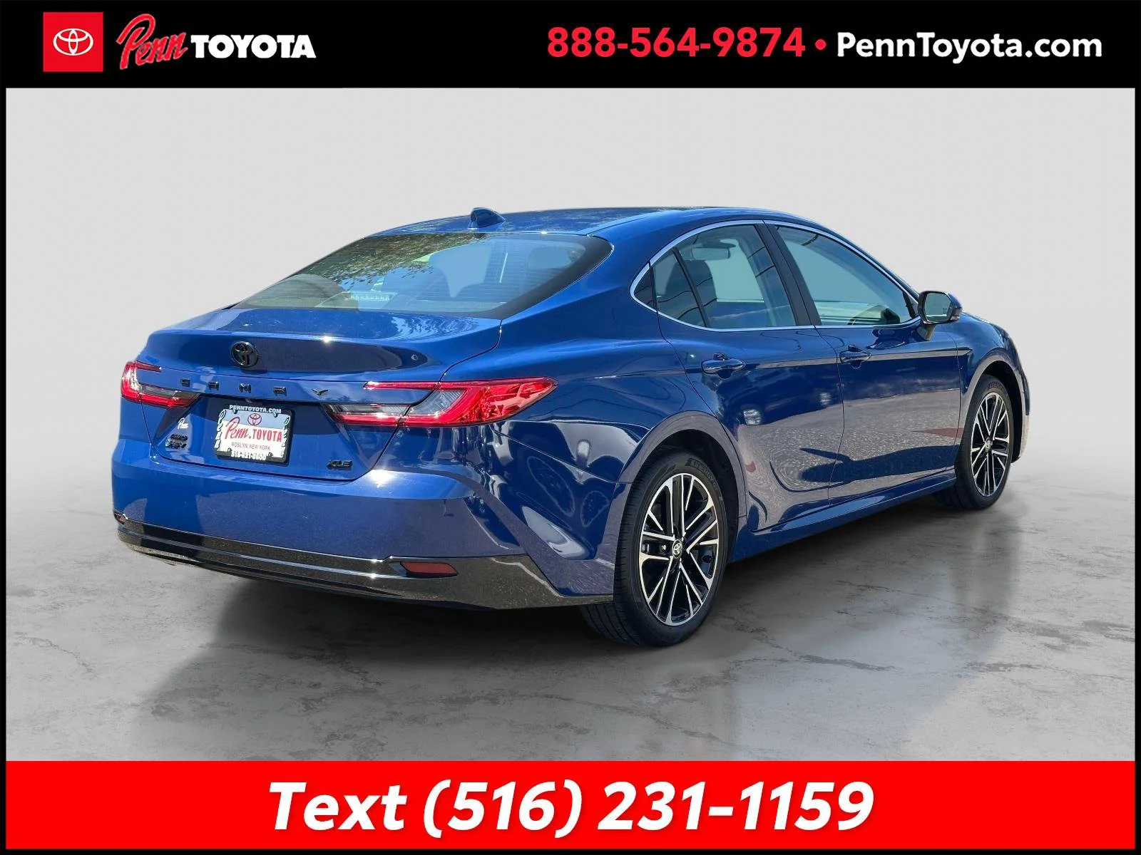 Used 2026 RESERVOIR BLUE Toyota XLE image 4